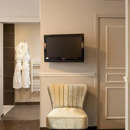 Jean Moet Hotel