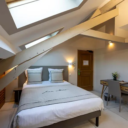 Jean Moet Hotel