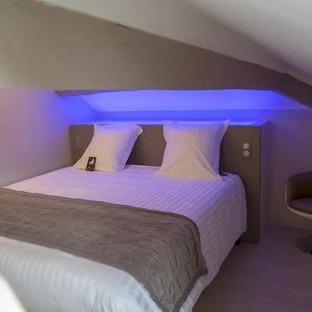 Jean Moet Hotel 4*