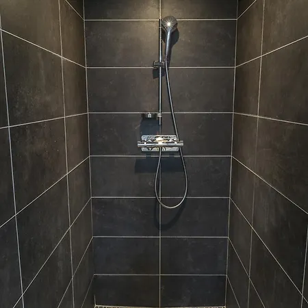 Hotel Jean Moet 4*