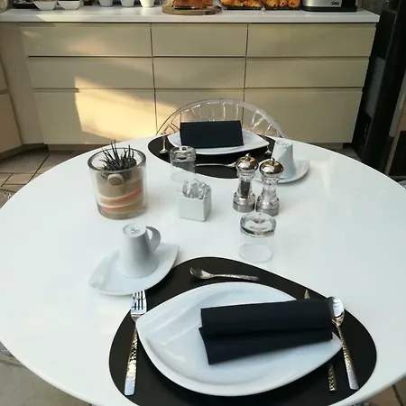 Jean Moet Hotel