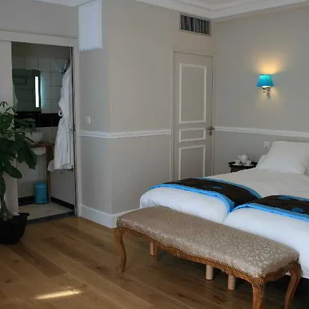 Jean Moet 4*